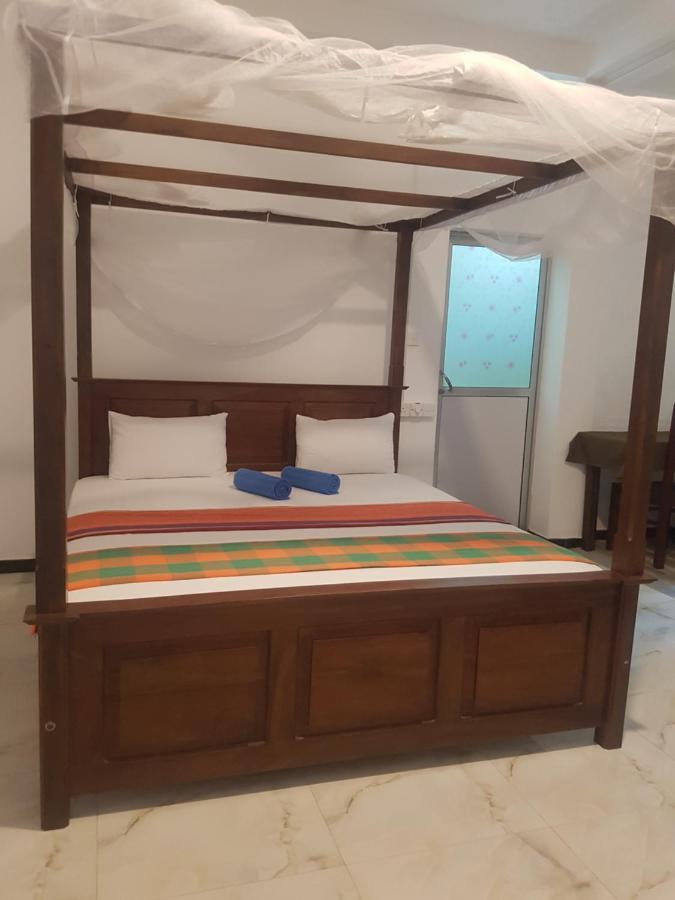 Sea Port Hiriketiya Bed & Breakfast Dickwella Exterior photo
